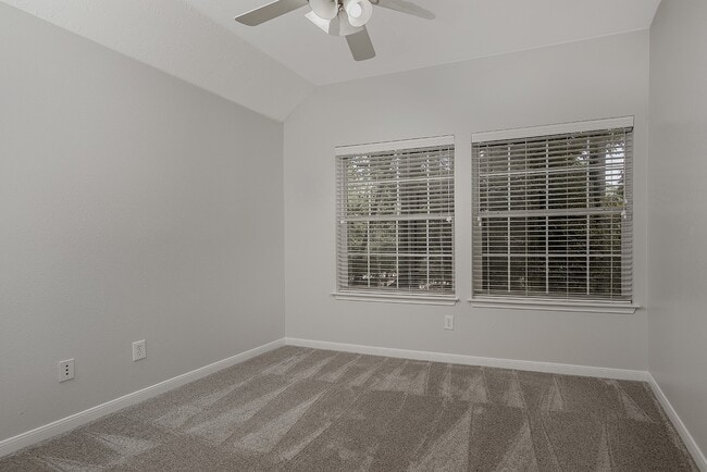 Building Photo - 23 Shellbark Pl