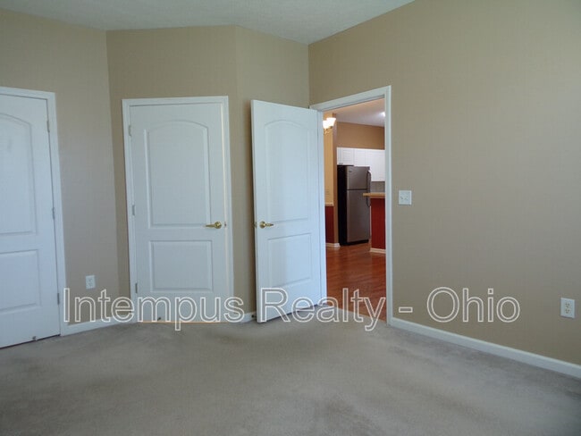 Building Photo - 8057 Crane's Crossing Dr