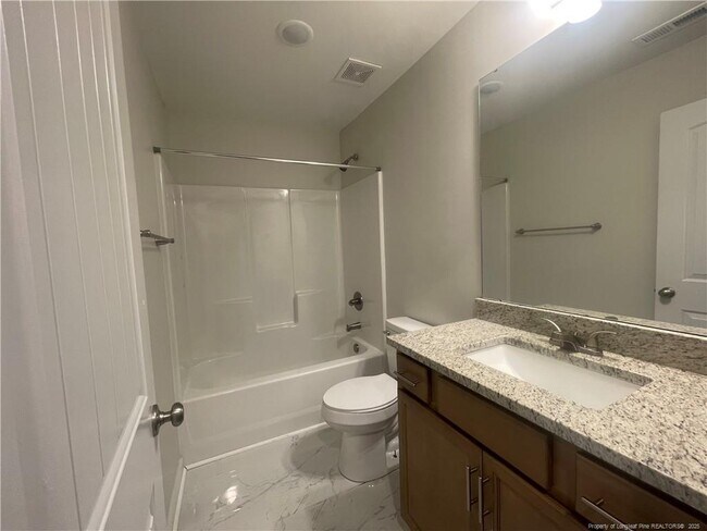 Building Photo - 705 Georgetown Cir
