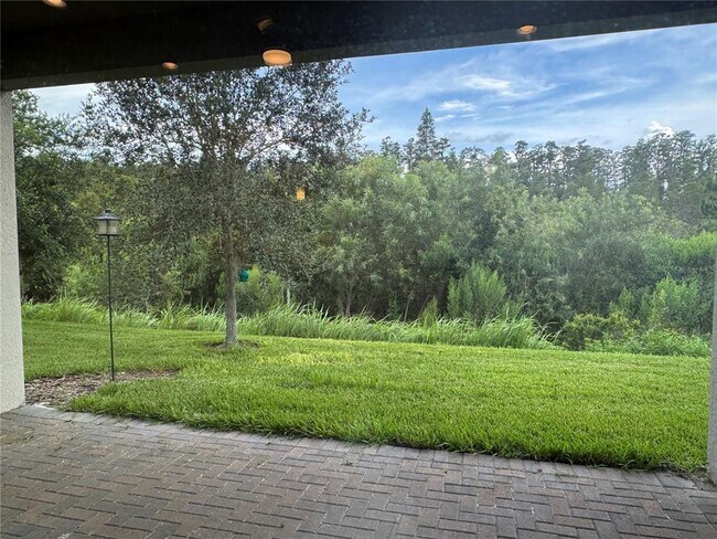 Building Photo - 30788 Lindentree Dr