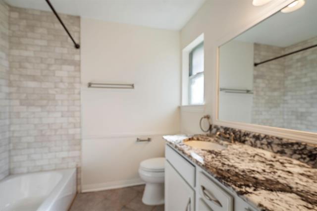 Building Photo - 3312 Bandolino Ln