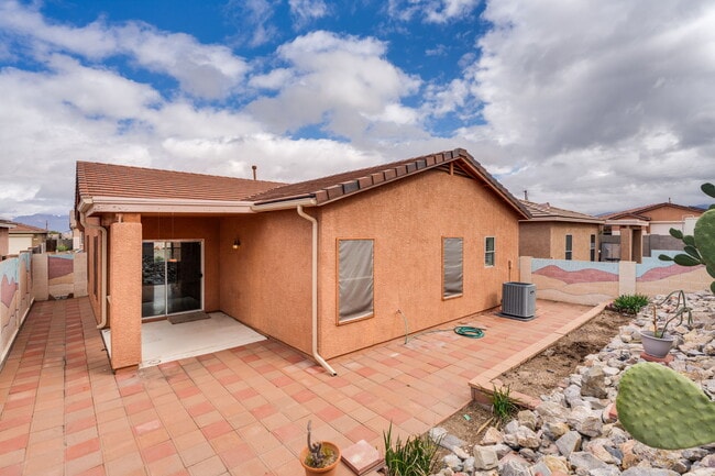 Building Photo - 10252 E Wasp Spring Dr