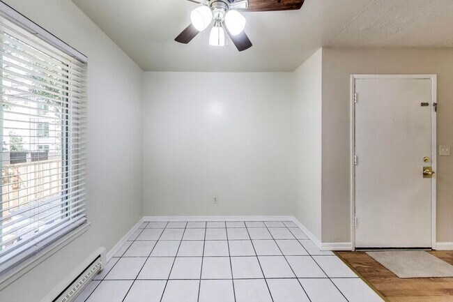 Building Photo - 1283 Ayala Dr