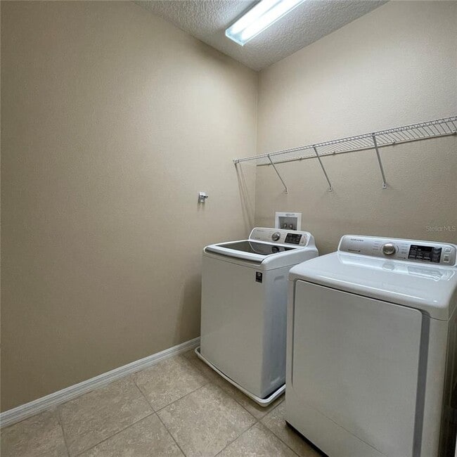 Building Photo - 1045 Palma Verde Pl