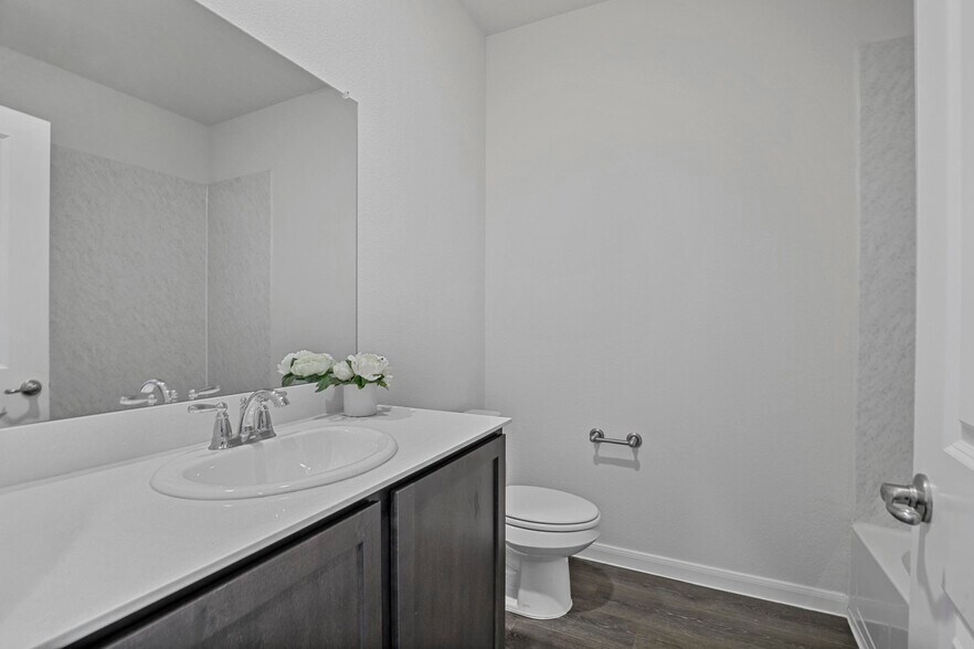 Building Photo - 3911 Nature Ct