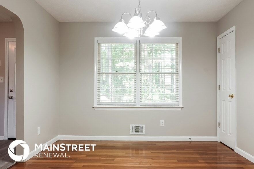 Building Photo - 122 Marion Ln