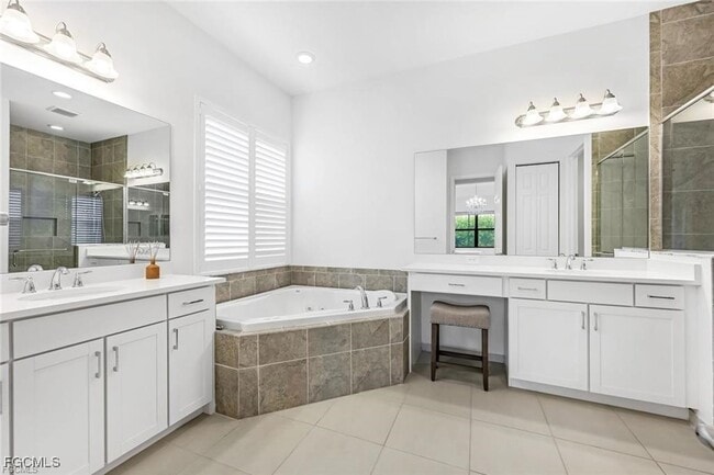 Building Photo - 11502 Meadowrun Cir