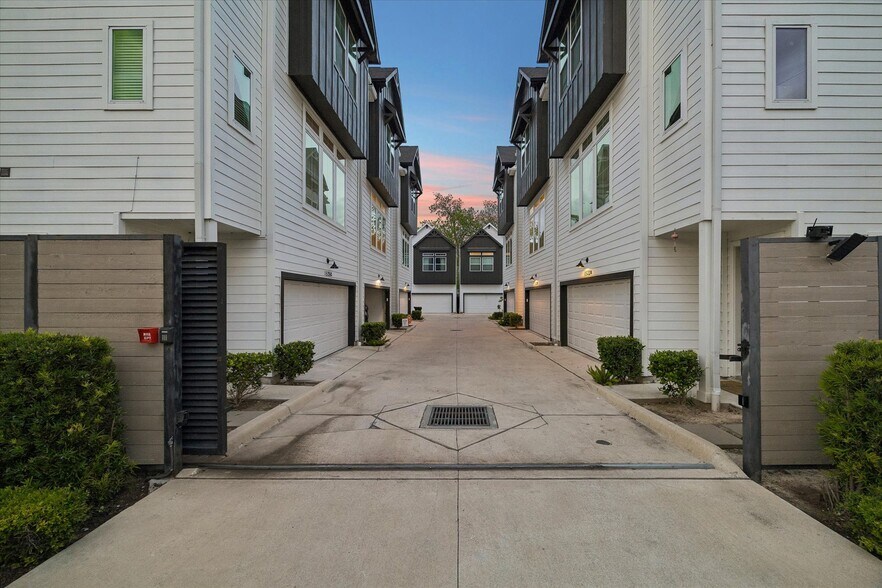 Building Photo - 1524 Ojeman Rd