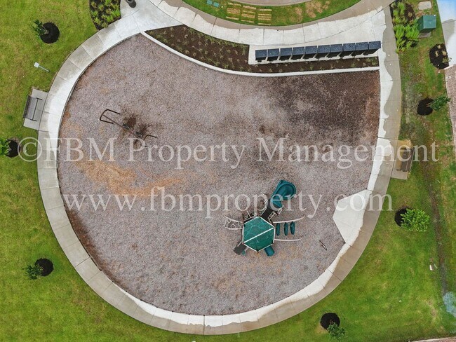 Building Photo - 2909 Ali Dr