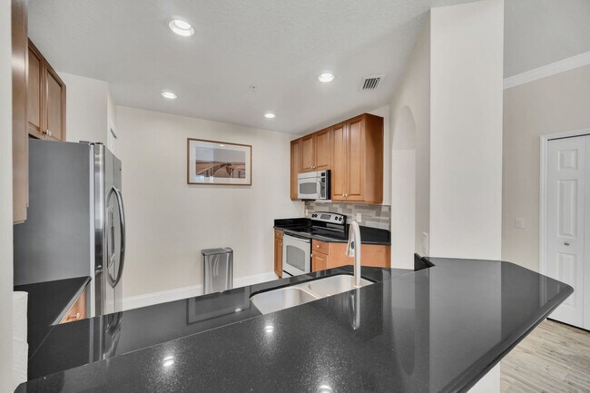Building Photo - 7501 Mourning Dove Cir