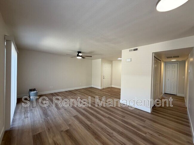 Building Photo - 462 W 300 N