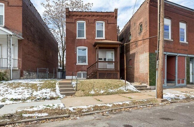 Front Building - 5301 Virginia Ave