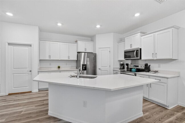 Building Photo - 4027 Westwood Flds Lp