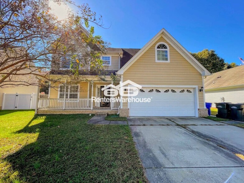 Primary Photo - 2536 Golden Maple Dr