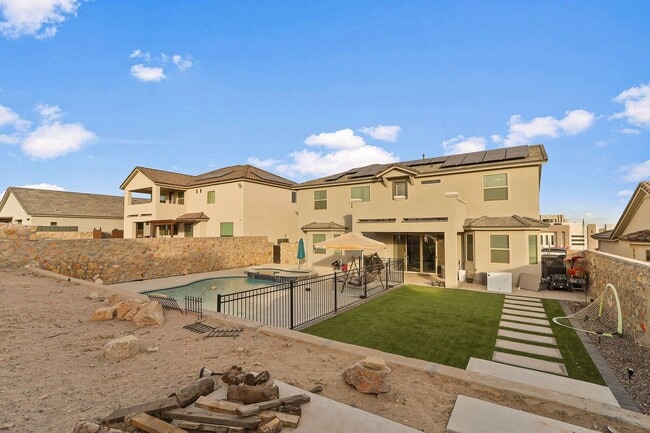 Building Photo - Coming Soon!