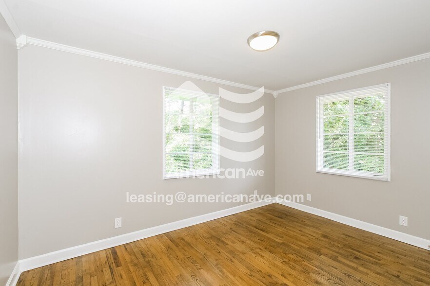 Building Photo - 1227 Radiance Dr