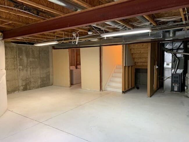 Building Photo - Beautiful Townhome in South Ft Collins!
