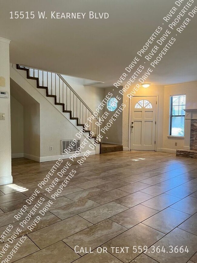 Building Photo - Spacious Two Bedroom in Kerman!