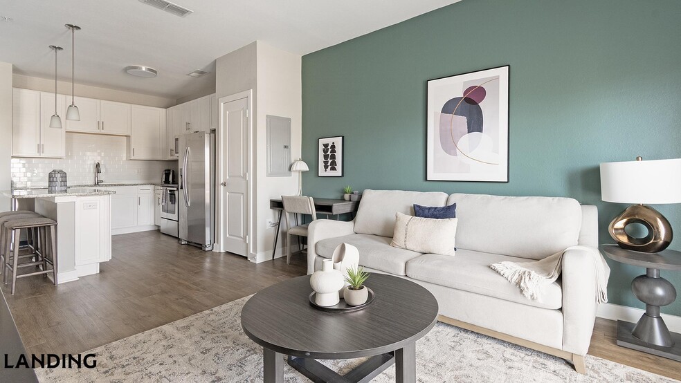 Building Photo - 215 Hunters Lk Wy