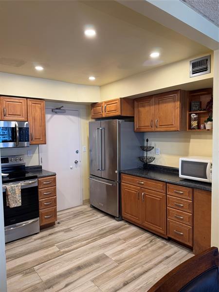 Building Photo - 3550 Galt Ocean Dr