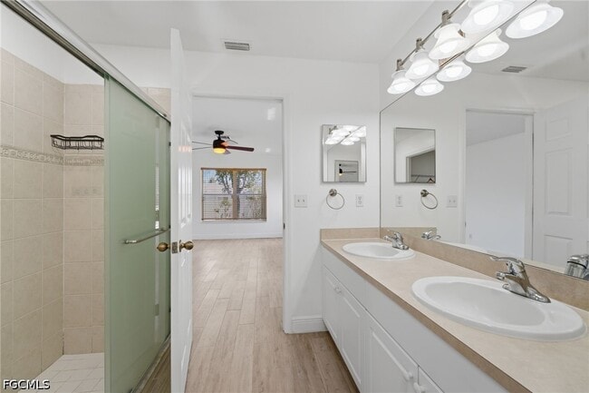 Building Photo - 1309 SW 29th St