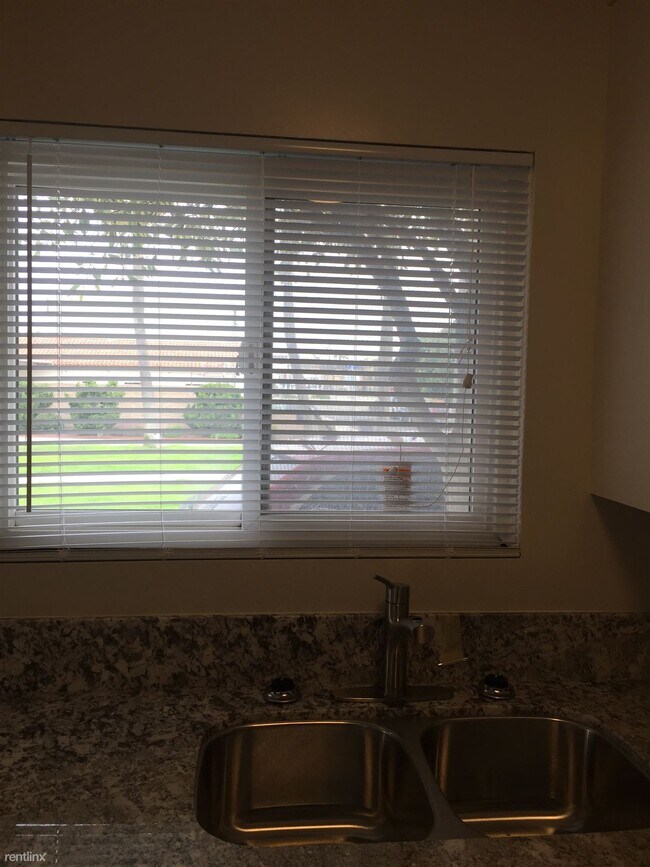 Building Photo - Studio, 1 bath House - 16845 S. Pacific