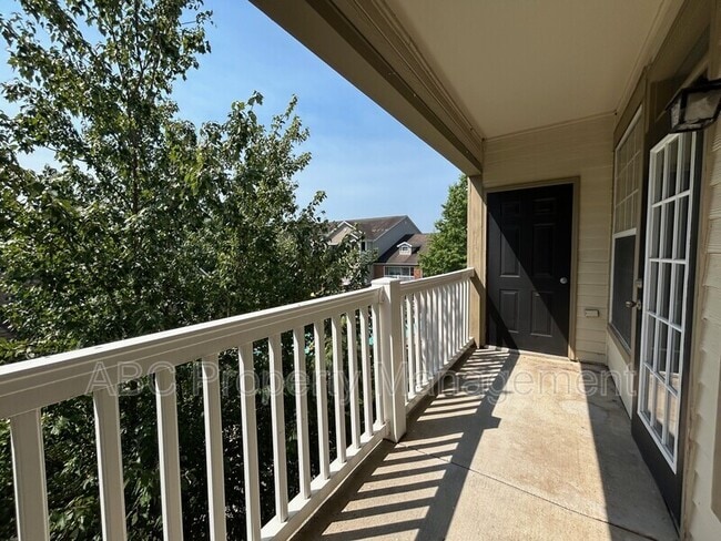 Building Photo - 4261 NE Meadow Creek Cir