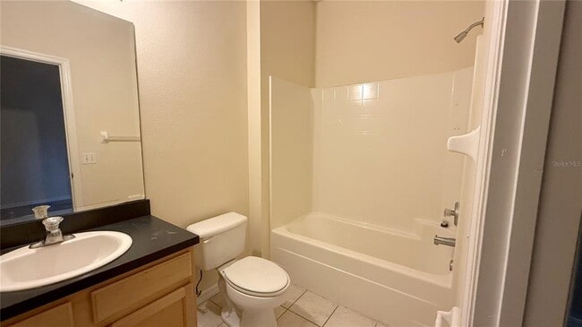 Building Photo - 458 Monroe Cir