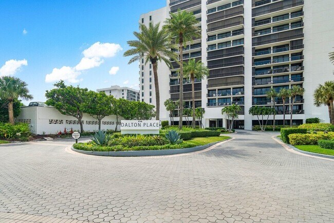 Building Photo - 4748 S Ocean Blvd