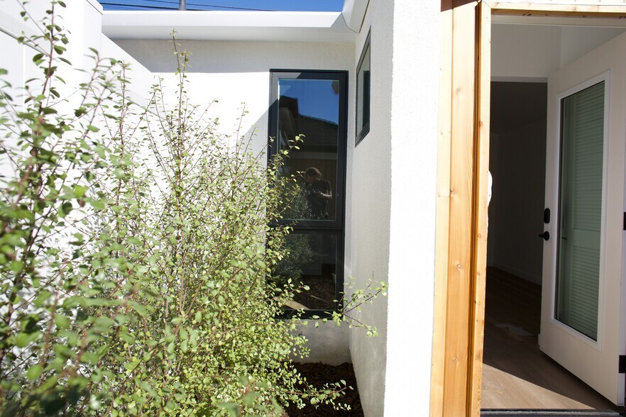 Building Photo - 5435 W 123rd Pl