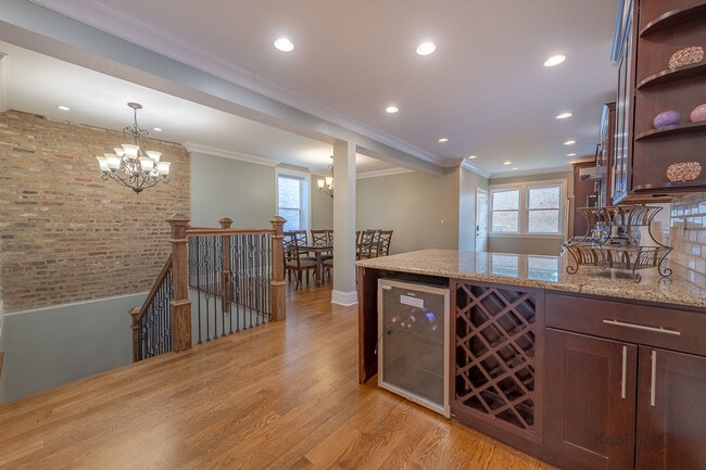 Building Photo - 3639 N Troy St