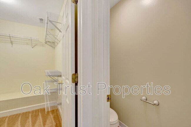 Building Photo - 1432 Shell Fish Ct