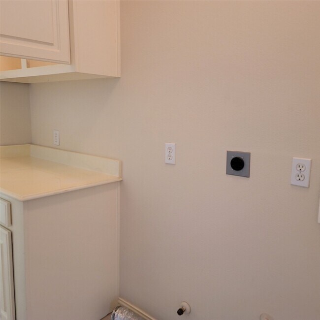 Building Photo - 7111 Harmony Cove Cv