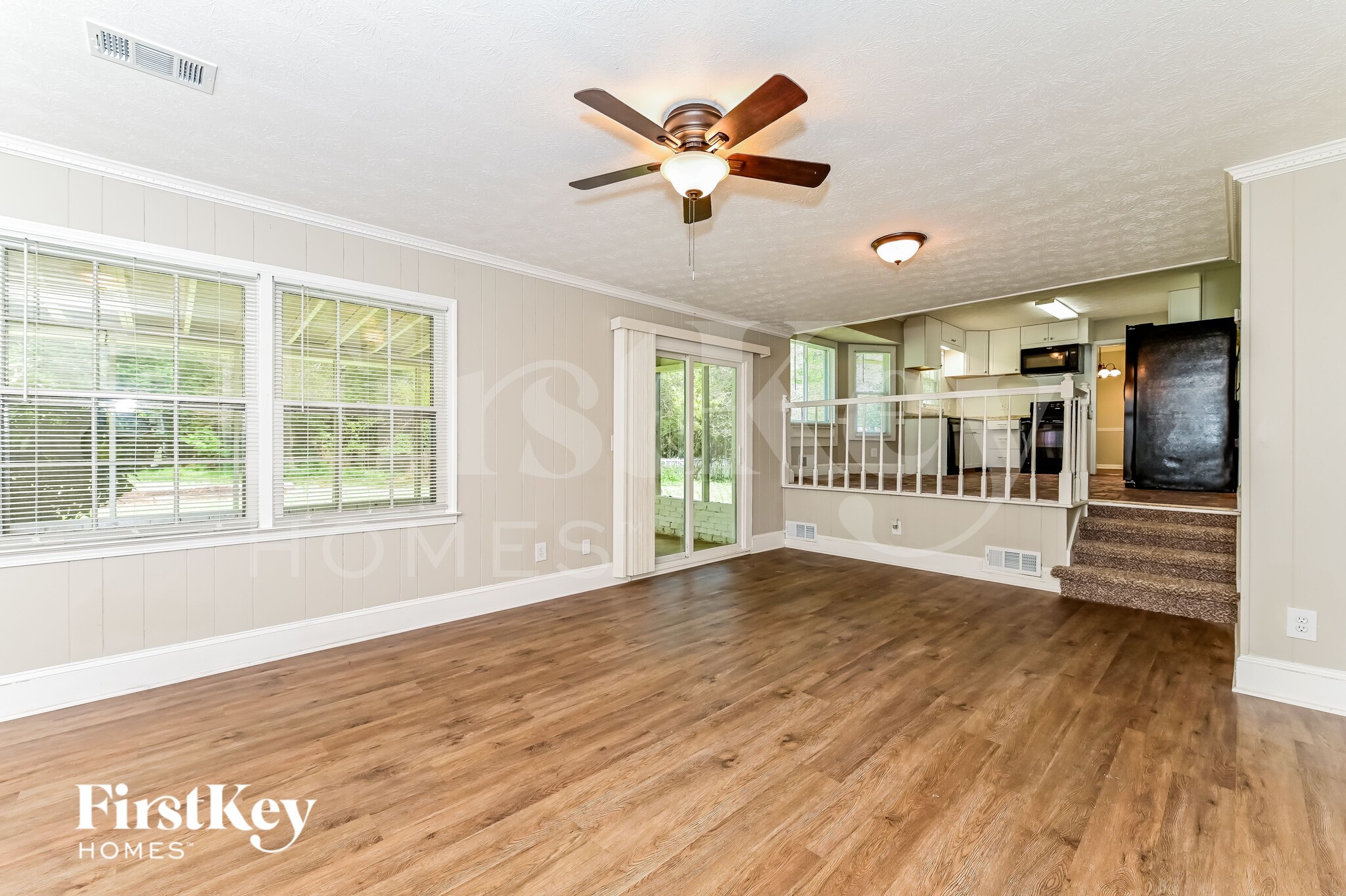 Building Photo - 2264 Country Club Dr SE