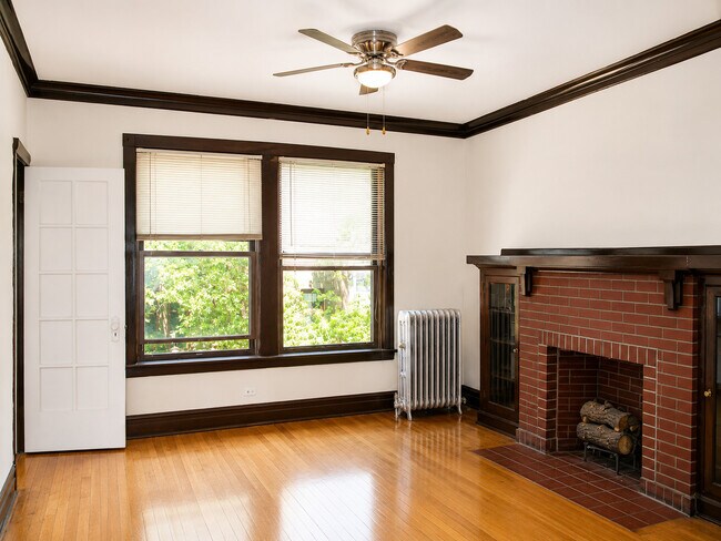 Building Photo - 1509 E 54th St