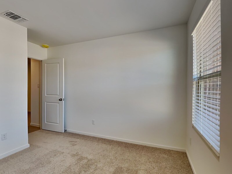 Building Photo - 3712 Los Cabos Dr