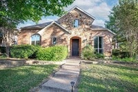 Building Photo - 6812 Valley Brook Dr