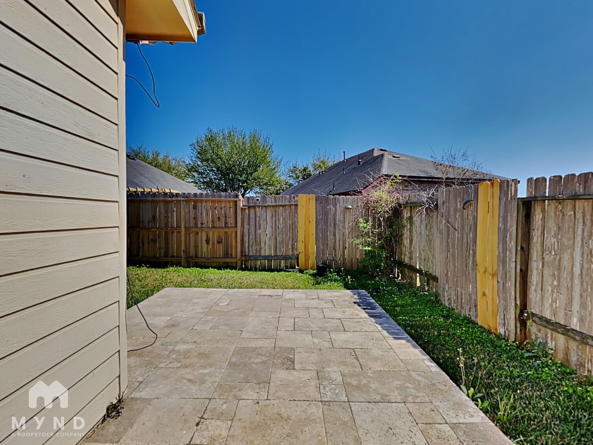 Building Photo - 19215 Mustang Pointe Ln