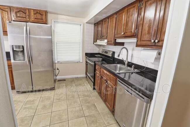 Building Photo - 12417 Asbury Dr