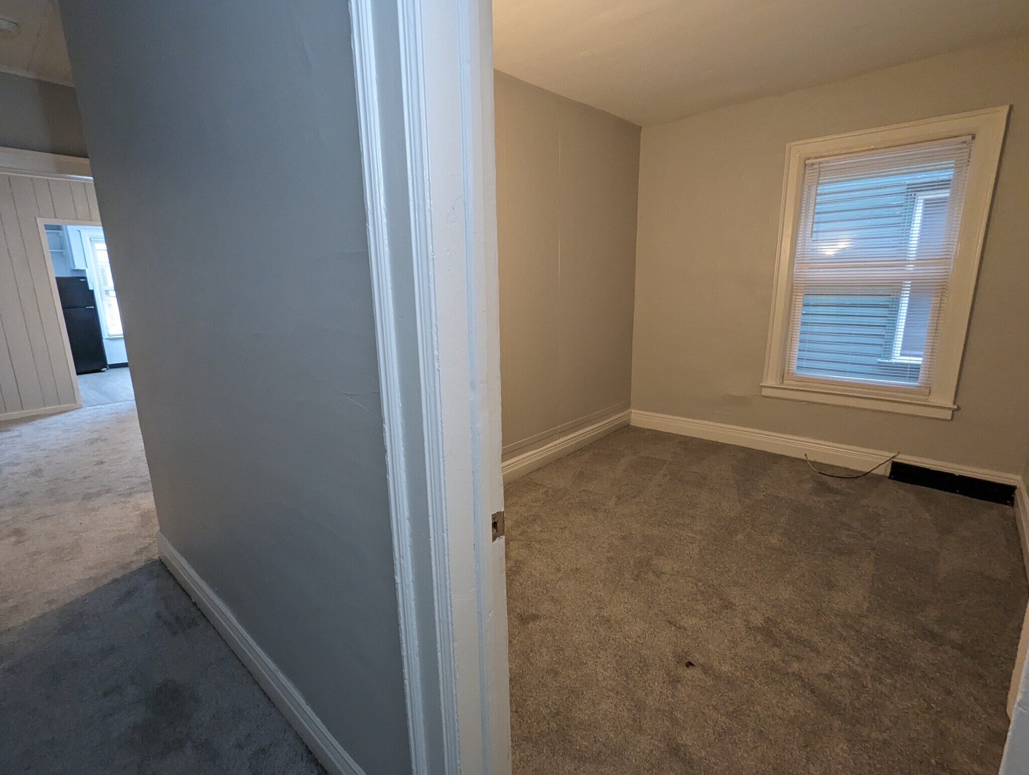 Building Photo - 576 Potomac Ave