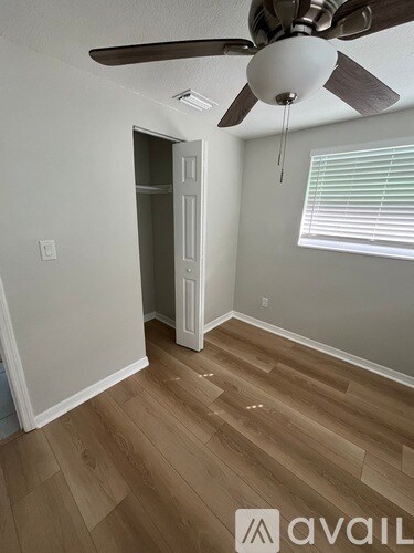Bedroom 2 (Closet) - 2776 41st Ave N