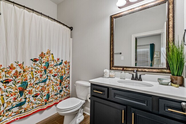 Building Photo - Gorgeous 2021-Build For Rent