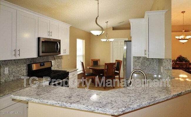 Building Photo - 11034 Englenook Dr