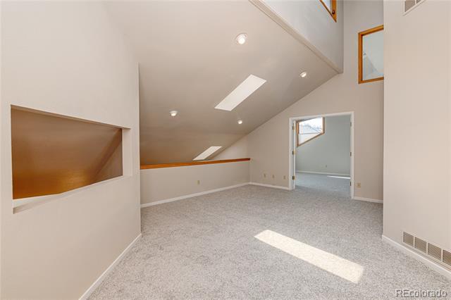 Building Photo - 541 Monroe St