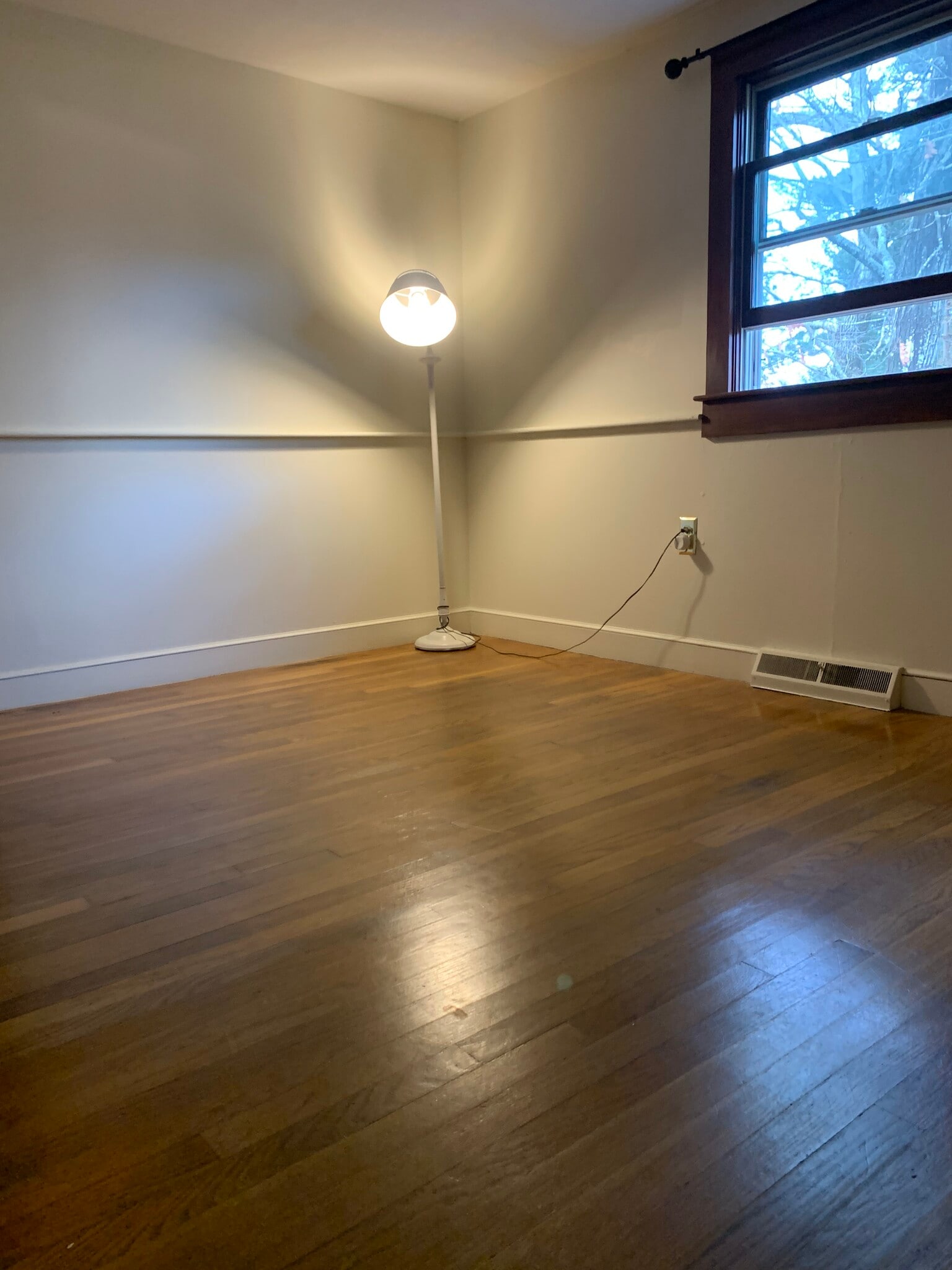 Building Photo - 4 Bound Brook Ln