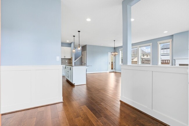 Building Photo - Bright & Beautiful Home in Bethany Creek Falls - 4 Bedroom/2.5 bath
