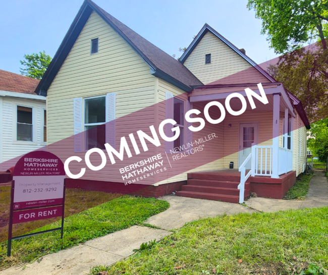 Primary Photo - 3-bedroom home on the south side of town o...