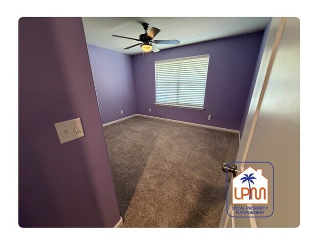 Building Photo - Open Concept  3-Bed, 3-Bath with 1,924 Sq. Ft.