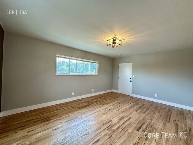 Building Photo - 2320 W 47th Ave