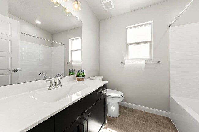 Building Photo - 2120 E Yant Flt Dr